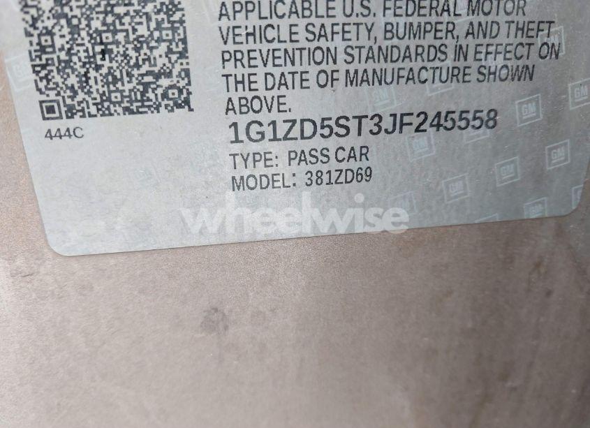 Photo 9 of 2018 Chevrolet Malibu LT (VIN 1G1ZD5ST3JF245558)