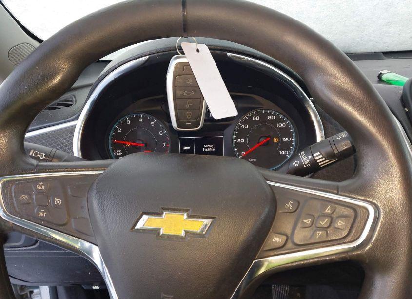 Photo 11 of 2018 Chevrolet Malibu LT (VIN 1G1ZD5ST3JF249996)