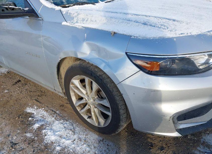 Photo 19 of 2018 Chevrolet Malibu LT (VIN 1G1ZD5ST3JF249996)