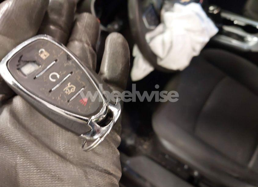 Photo 11 of 2018 Chevrolet Malibu LT (VIN 1G1ZD5ST3JF264434)