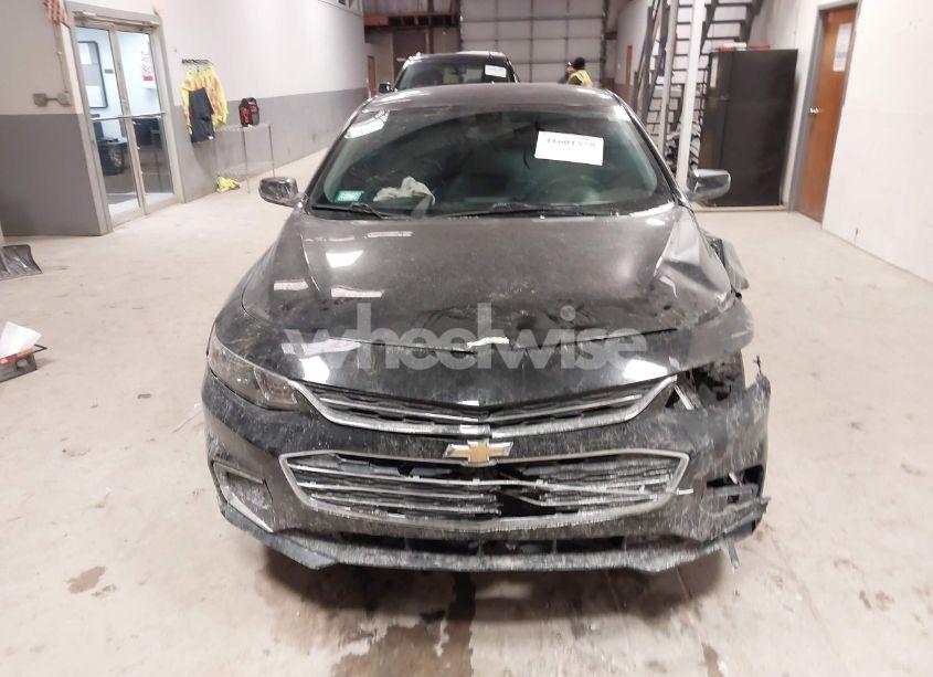 Photo 12 of 2018 Chevrolet Malibu LT (VIN 1G1ZD5ST3JF264434)