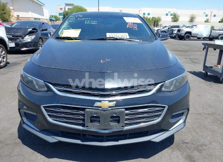 Photo 12 of 2018 Chevrolet Malibu LT (VIN 1G1ZD5ST3JF275577)