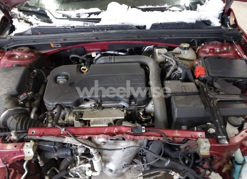 Photo 10 of 2018 Chevrolet Malibu LT (VIN 1G1ZD5ST3JF294498)