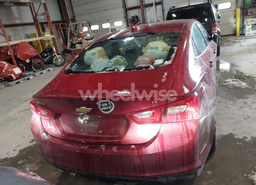 Photo 16 of 2018 Chevrolet Malibu LT (VIN 1G1ZD5ST3JF294498)