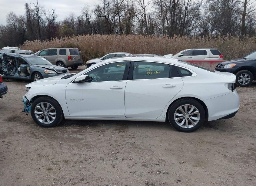 Photo 15 of 2019 Chevrolet Malibu LT (VIN 1G1ZD5ST3KF108377)