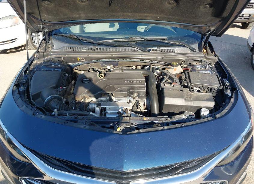 Photo 10 of 2019 Chevrolet Malibu LT (VIN 1G1ZD5ST3KF109738)