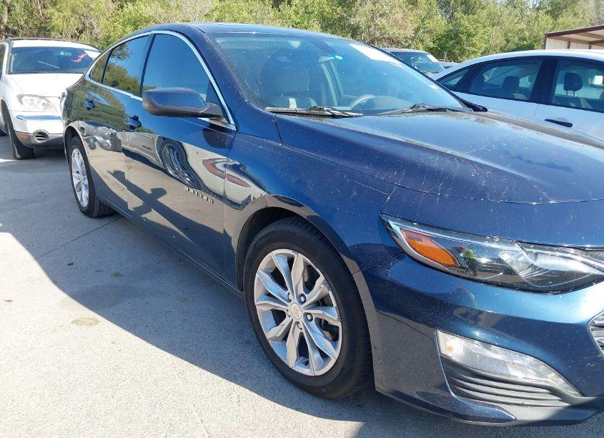 Photo 13 of 2019 Chevrolet Malibu LT (VIN 1G1ZD5ST3KF109738)