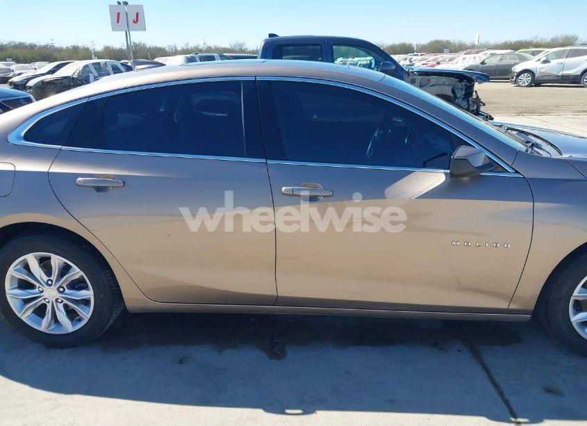 Photo 13 of 2019 Chevrolet Malibu LT (VIN 1G1ZD5ST3KF145347)
