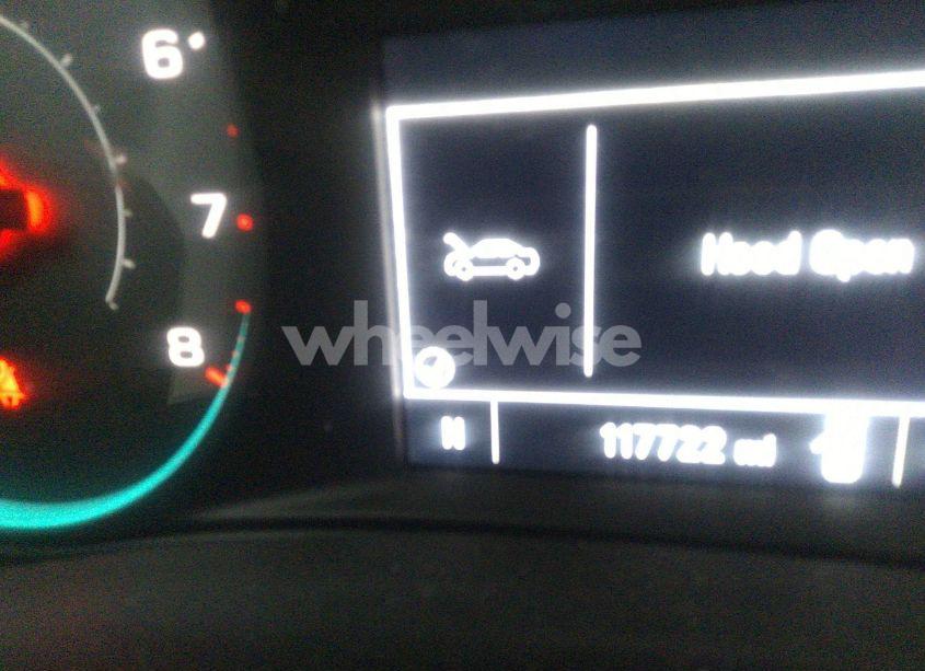 Photo 7 of 2019 Chevrolet Malibu LT (VIN 1G1ZD5ST3KF162441)