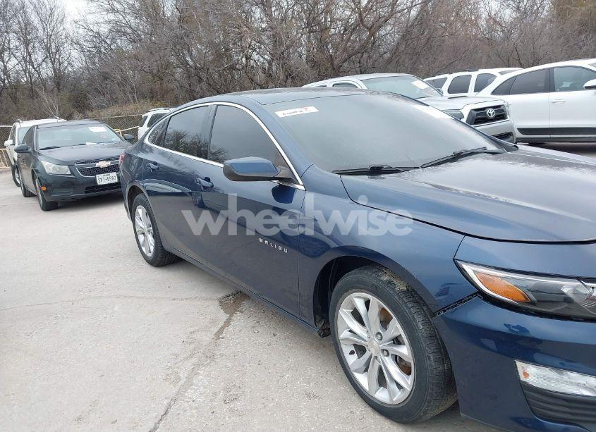Photo 13 of 2020 Chevrolet Malibu FWD LT (VIN 1G1ZD5ST3LF007616)