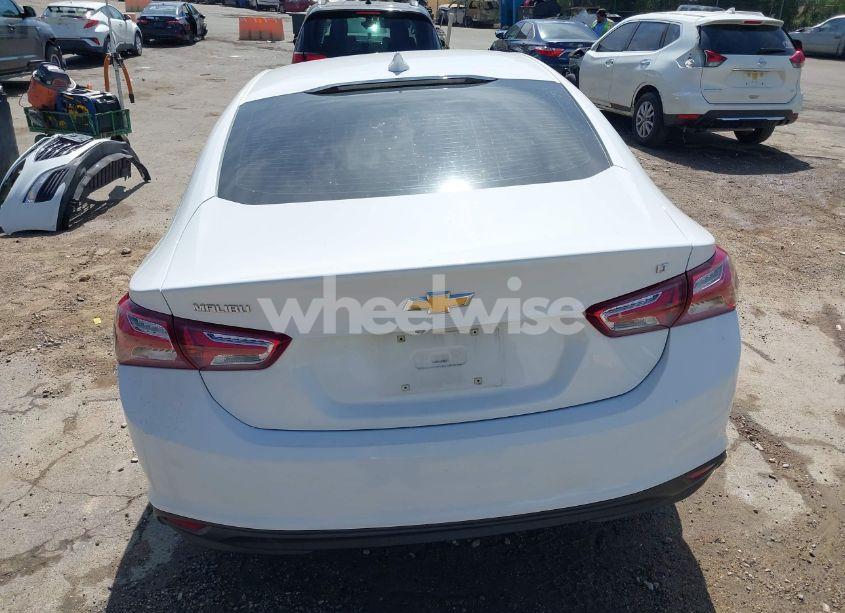 Photo 17 of 2020 Chevrolet Malibu FWD LT (VIN 1G1ZD5ST3LF025372)