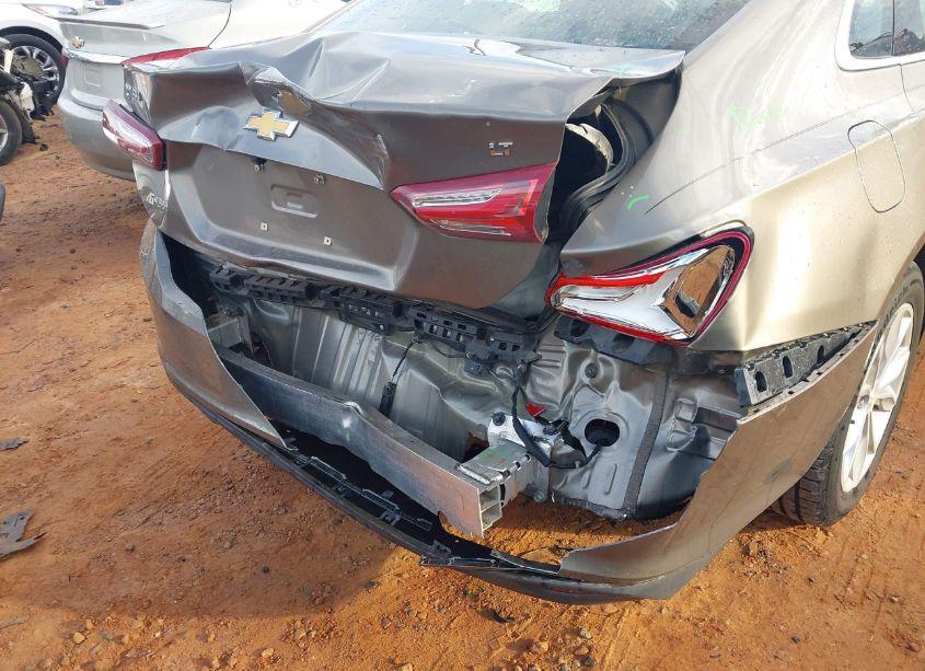 Photo 6 of 2020 Chevrolet Malibu FWD LT (VIN 1G1ZD5ST3LF025453)