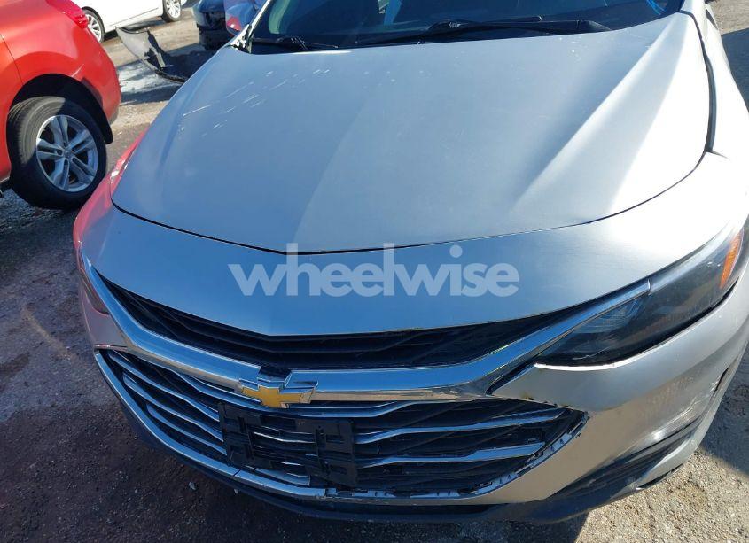 Photo 10 of 2020 Chevrolet Malibu FWD LT (VIN 1G1ZD5ST3LF030507)