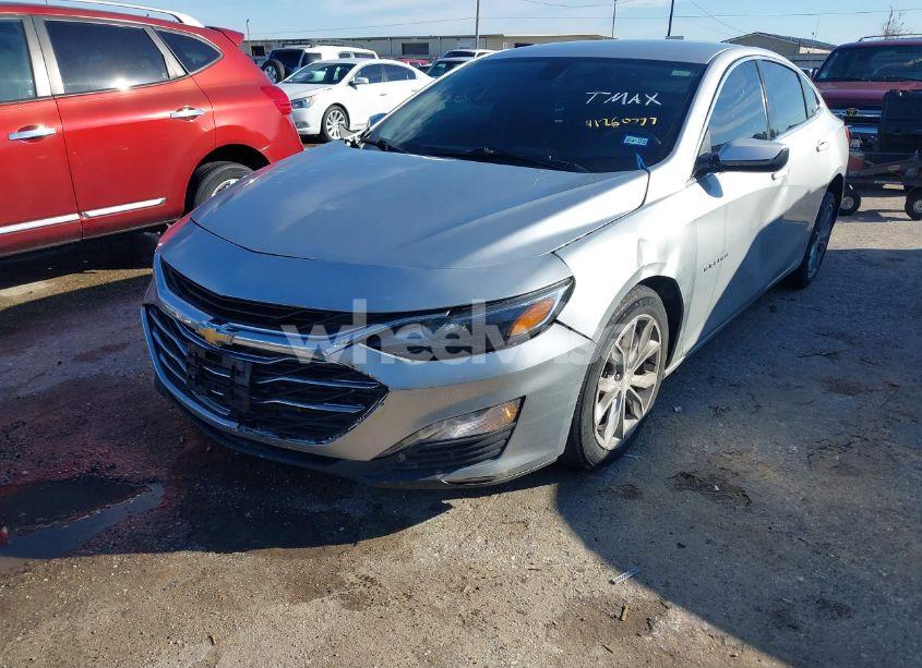 Photo 2 of 2020 Chevrolet Malibu FWD LT (VIN 1G1ZD5ST3LF030507)