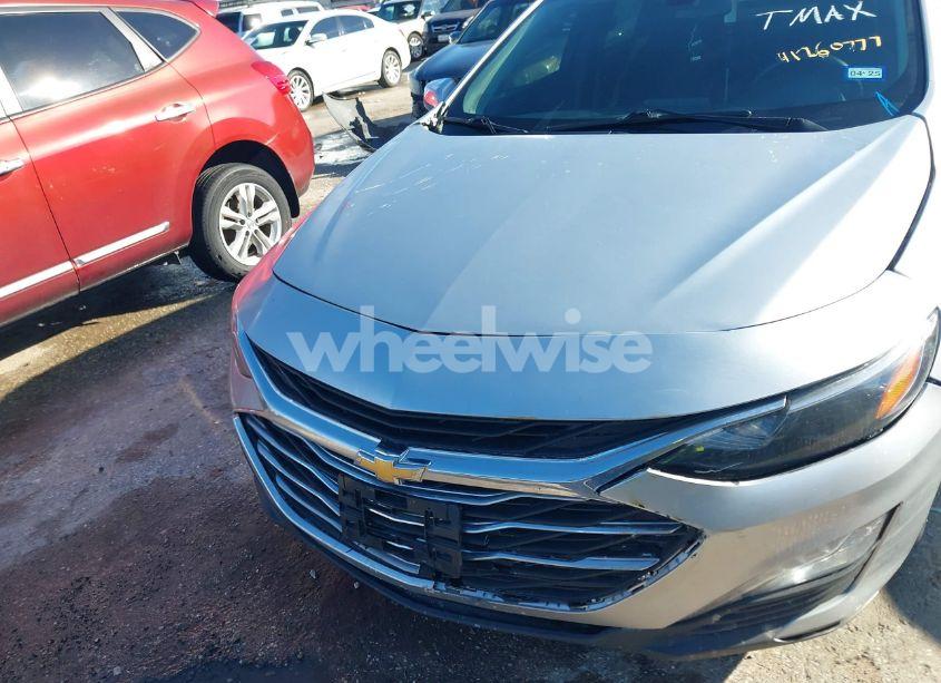 Photo 6 of 2020 Chevrolet Malibu FWD LT (VIN 1G1ZD5ST3LF030507)