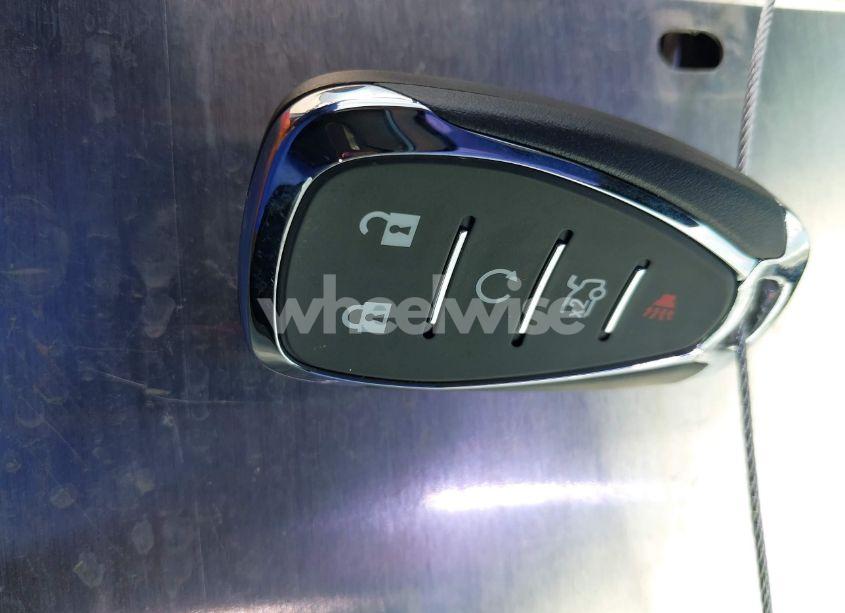 Photo 11 of 2020 Chevrolet Malibu FWD LT (VIN 1G1ZD5ST3LF035402)