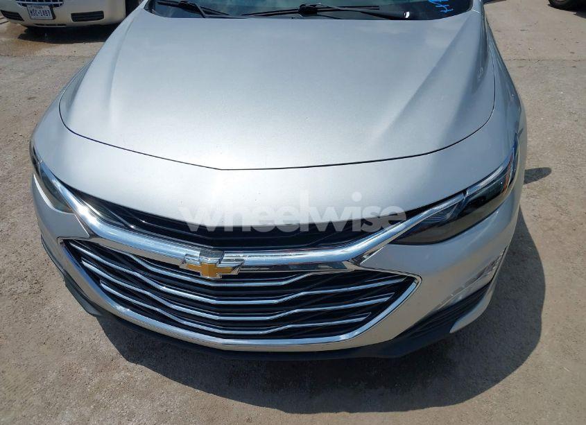 Photo 12 of 2020 Chevrolet Malibu FWD LT (VIN 1G1ZD5ST3LF035402)