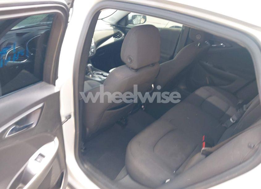 Photo 19 of 2020 Chevrolet Malibu FWD LT (VIN 1G1ZD5ST3LF035402)