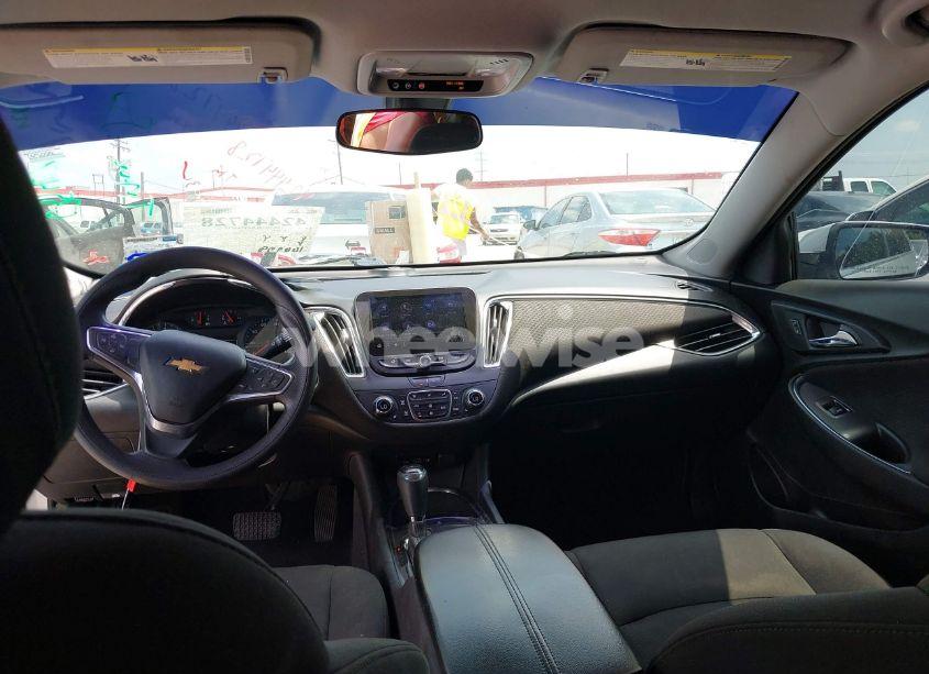 Photo 20 of 2020 Chevrolet Malibu FWD LT (VIN 1G1ZD5ST3LF035402)