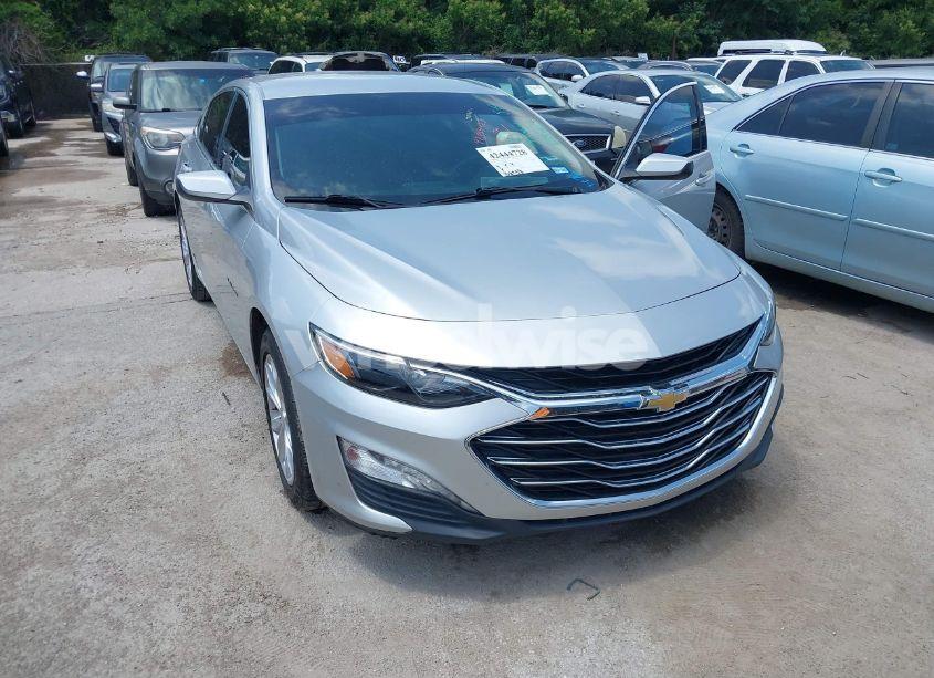 Photo 6 of 2020 Chevrolet Malibu FWD LT (VIN 1G1ZD5ST3LF035402)