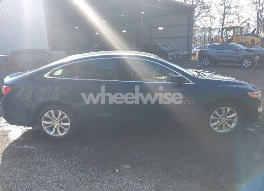Photo 13 of 2020 Chevrolet Malibu FWD LT (VIN 1G1ZD5ST3LF035965)