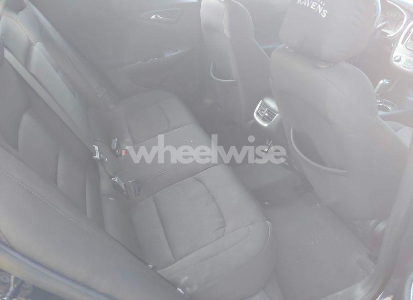 Photo 8 of 2020 Chevrolet Malibu FWD LT (VIN 1G1ZD5ST3LF035965)