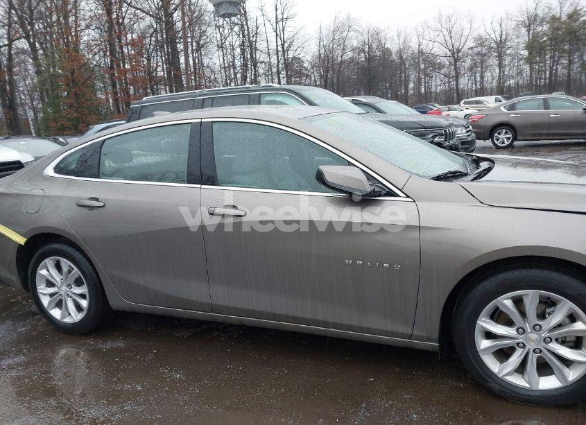 Photo 13 of 2020 Chevrolet Malibu FWD LT (VIN 1G1ZD5ST3LF060042)
