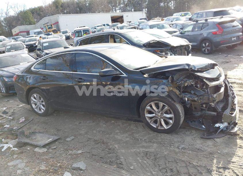 Photo 13 of 2020 Chevrolet Malibu FWD LT (VIN 1G1ZD5ST3LF061367)