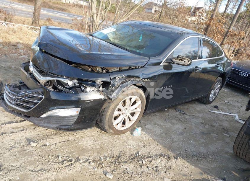 Photo 2 of 2020 Chevrolet Malibu FWD LT (VIN 1G1ZD5ST3LF061367)