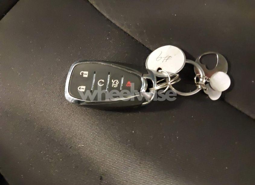 Photo 11 of 2020 Chevrolet Malibu FWD LT (VIN 1G1ZD5ST3LF072093)