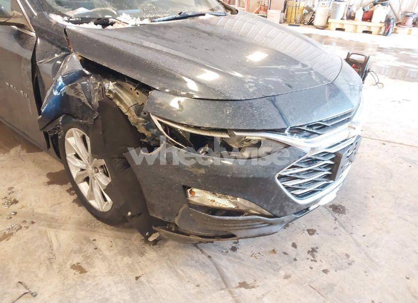 Photo 6 of 2020 Chevrolet Malibu FWD LT (VIN 1G1ZD5ST3LF072093)