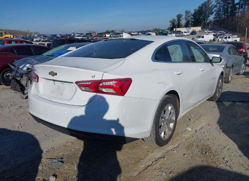 Photo 4 of 2020 Chevrolet Malibu FWD LT (VIN 1G1ZD5ST3LF088049)