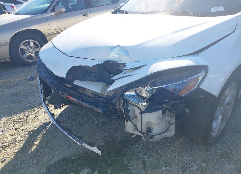 Photo 6 of 2020 Chevrolet Malibu FWD LT (VIN 1G1ZD5ST3LF088049)