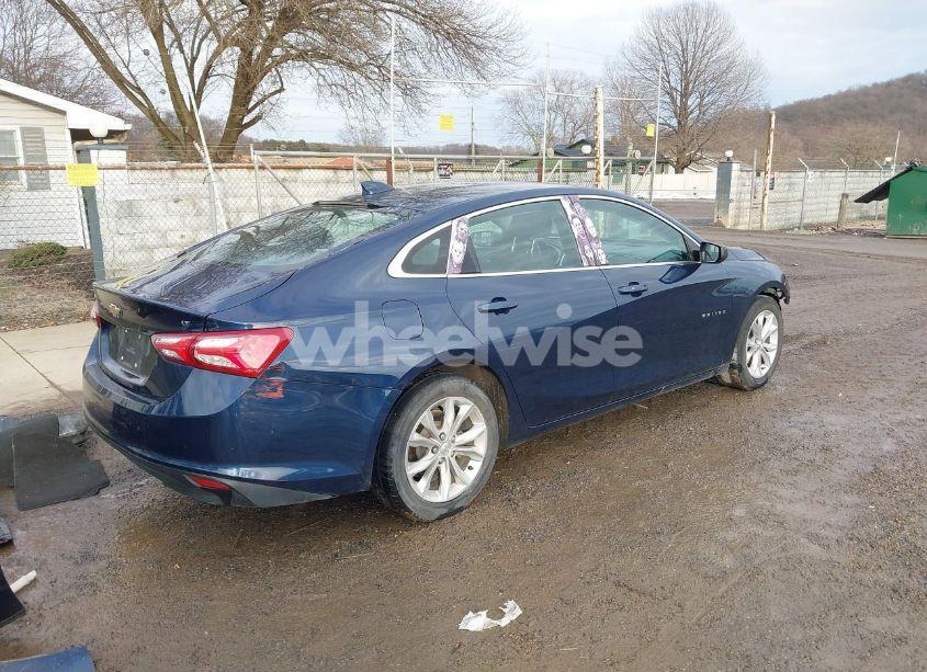 Photo 4 of 2020 Chevrolet Malibu FWD LT (VIN 1G1ZD5ST3LF094885)
