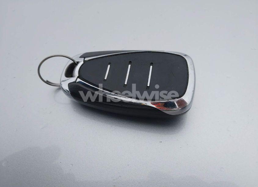 Photo 11 of 2020 Chevrolet Malibu FWD LT (VIN 1G1ZD5ST3LF098628)