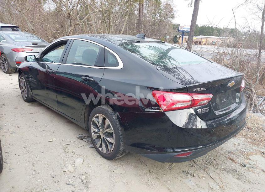 Photo 3 of 2020 Chevrolet Malibu FWD LT (VIN 1G1ZD5ST3LF102547)