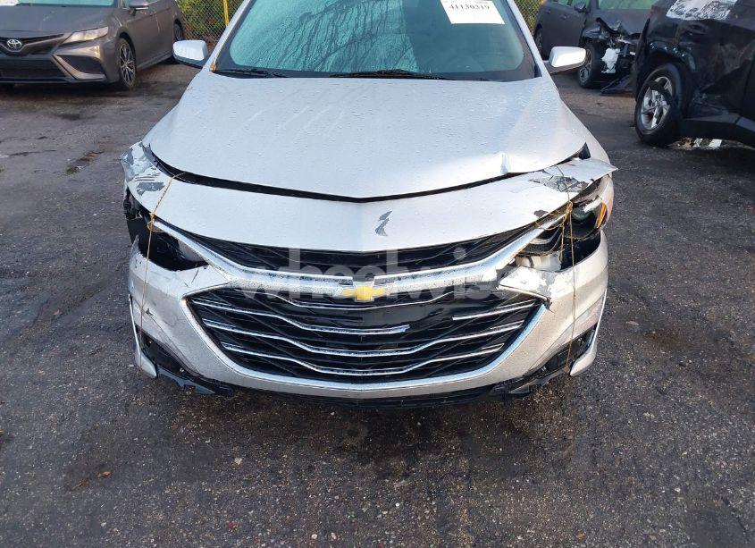 Photo 6 of 2020 Chevrolet Malibu FWD LT (VIN 1G1ZD5ST3LF103472)