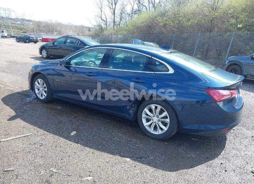 Photo 3 of 2020 Chevrolet Malibu FWD LT (VIN 1G1ZD5ST3LF107246)