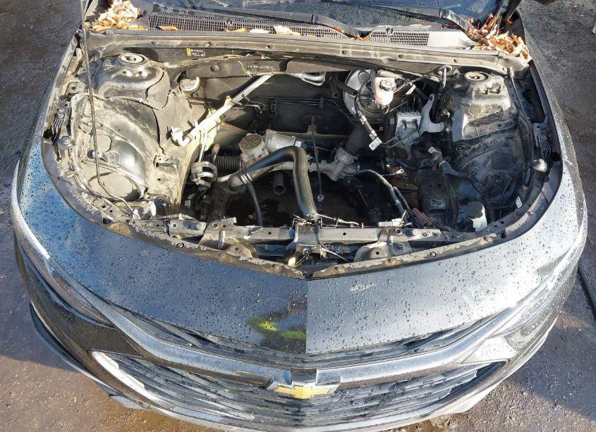 Photo 10 of 2020 Chevrolet Malibu FWD LT (VIN 1G1ZD5ST3LF114911)