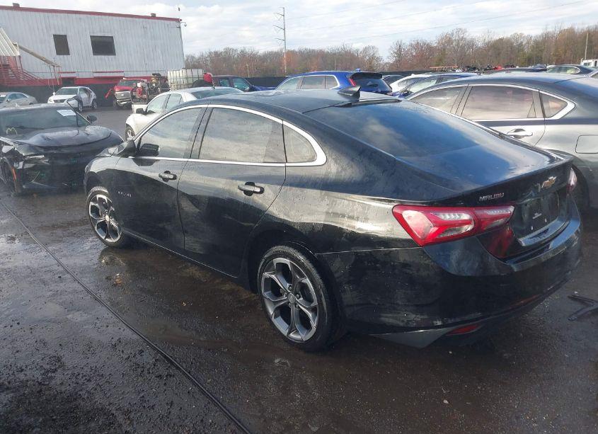 Photo 3 of 2020 Chevrolet Malibu FWD LT (VIN 1G1ZD5ST3LF114911)