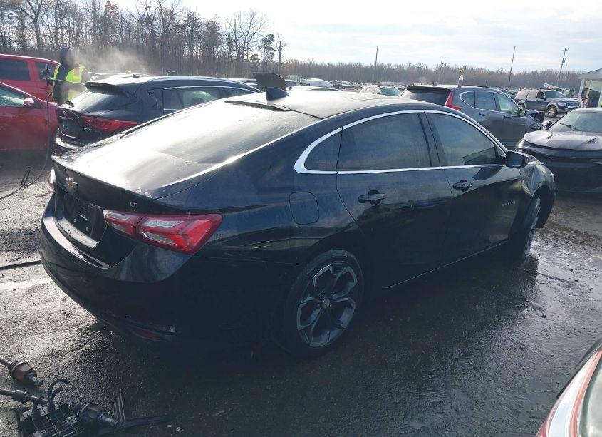 Photo 4 of 2020 Chevrolet Malibu FWD LT (VIN 1G1ZD5ST3LF114911)