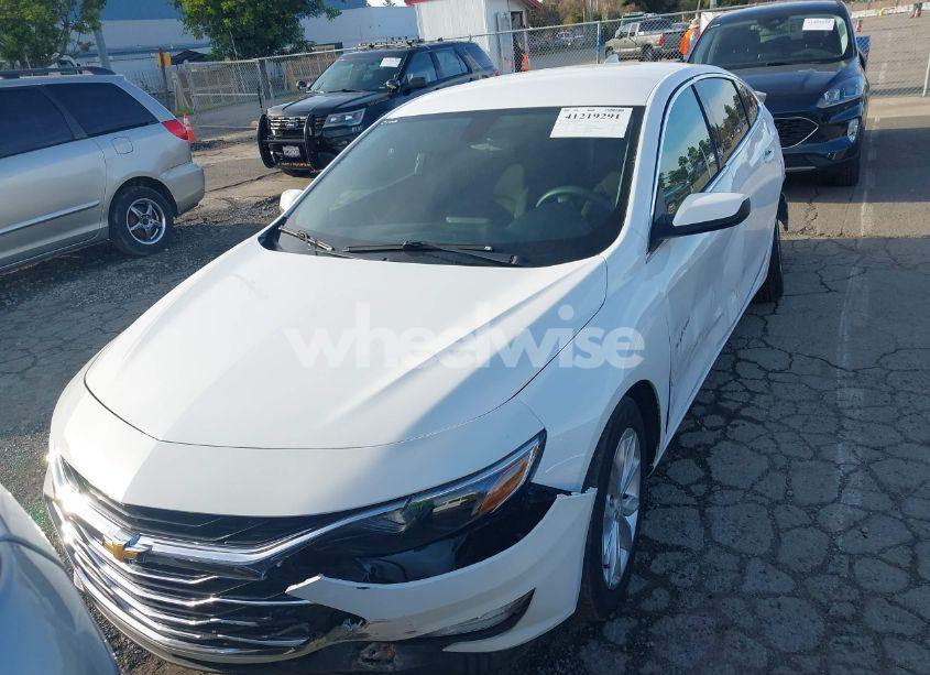 Photo 12 of 2020 Chevrolet Malibu FWD LT (VIN 1G1ZD5ST3LF115668)