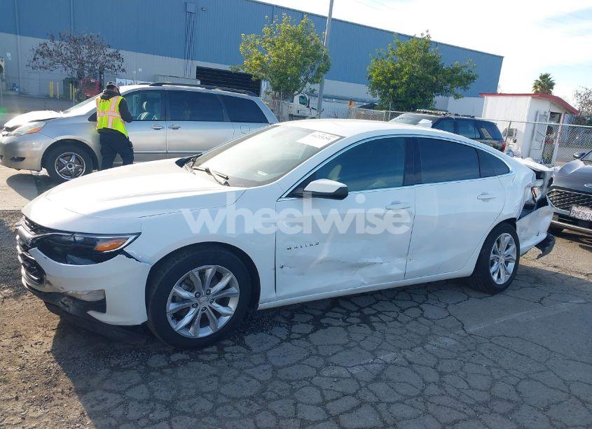 Photo 14 of 2020 Chevrolet Malibu FWD LT (VIN 1G1ZD5ST3LF115668)