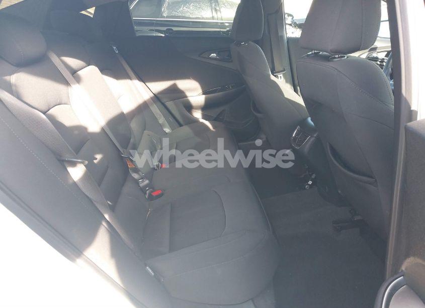 Photo 8 of 2020 Chevrolet Malibu FWD LT (VIN 1G1ZD5ST3LF115668)