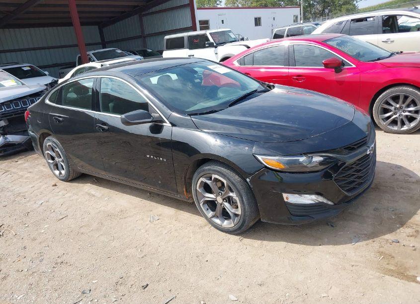 2020 Chevrolet Malibu FWD LT (VIN 1G1ZD5ST3LF117064) main photo