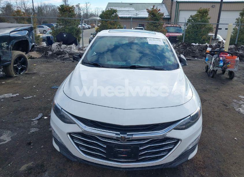 Photo 12 of 2020 Chevrolet Malibu FWD LT (VIN 1G1ZD5ST3LF125360)