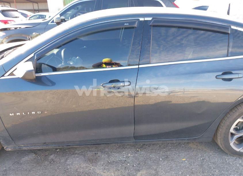 Photo 14 of 2020 Chevrolet Malibu FWD LT (VIN 1G1ZD5ST3LF148783)