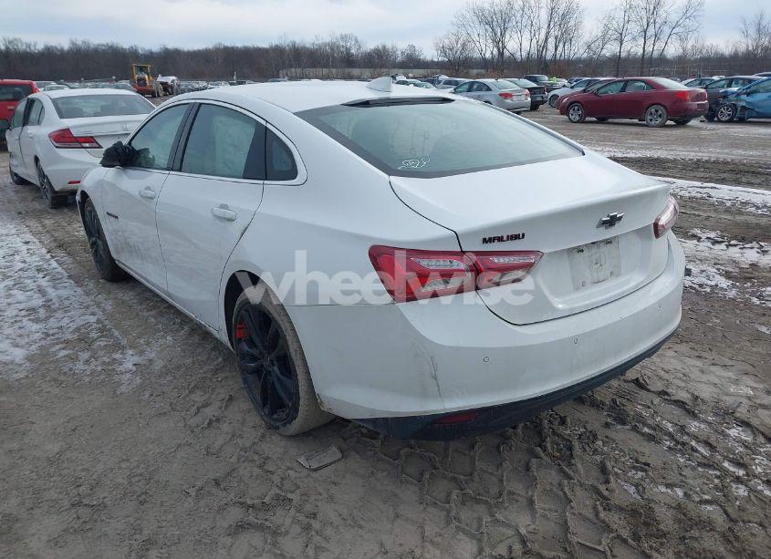 Photo 3 of 2020 Chevrolet Malibu FWD LT (VIN 1G1ZD5ST3LF154695)