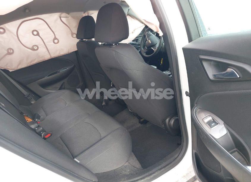 Photo 8 of 2020 Chevrolet Malibu FWD LT (VIN 1G1ZD5ST3LF154695)