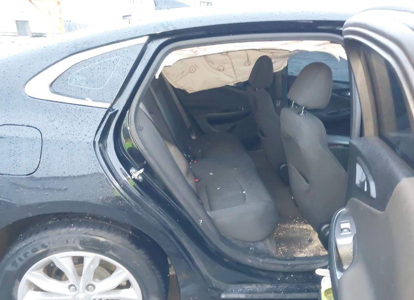 Photo 8 of 2021 Chevrolet Malibu FWD LT (VIN 1G1ZD5ST3MF006564)